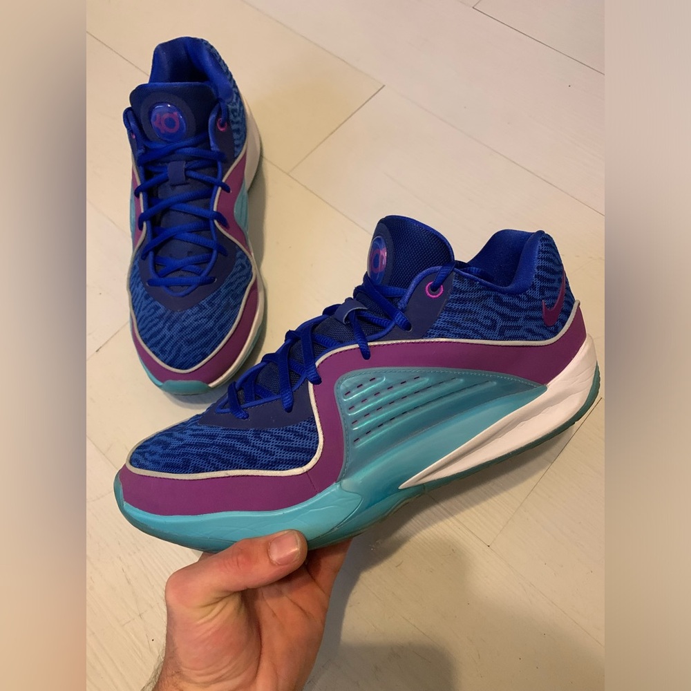 KD 16 ‘Ready, Play’